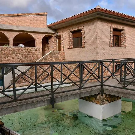 Casa de Férias Casa Puente Albor Piscina Climatizada