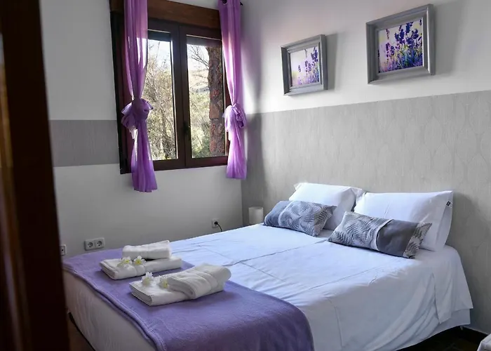 펜션 Casa Puente Albor Piscina Climatizada 엘에스피나르